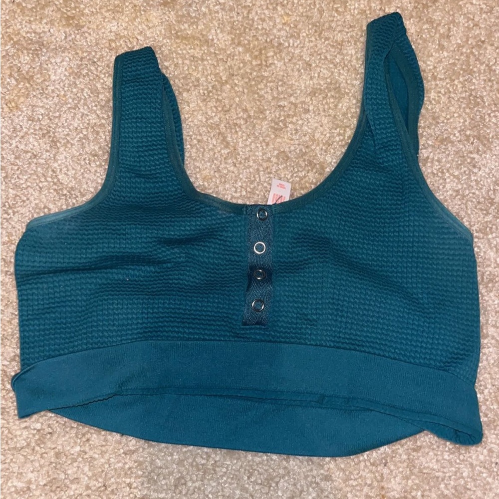 Cropped tank